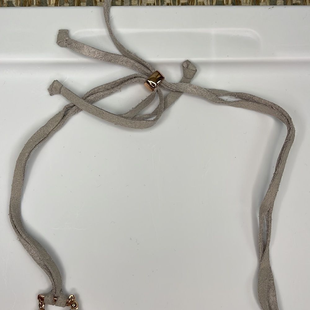 Premier Designs Swoon Necklace - Picture 3 of 4